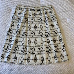 Ann Taylor Loft A-line embroidered skirt - Size 6p